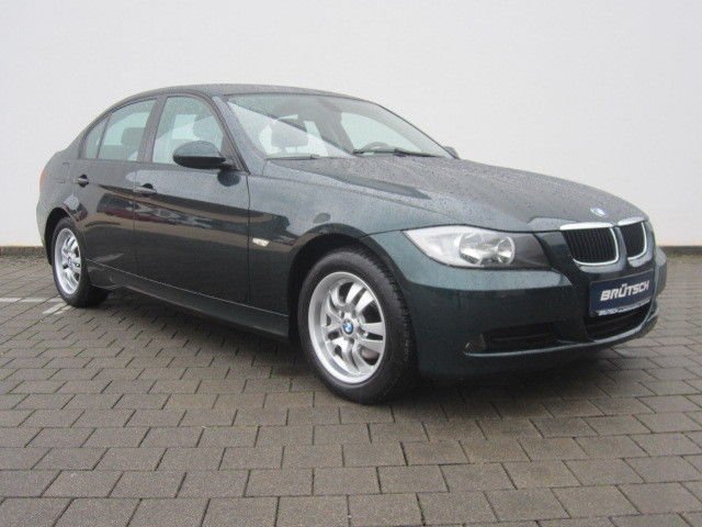 Foto №1 BMW 320 Gebrauchtwagen Kaufen bei Autohaus Brütsch GmbH