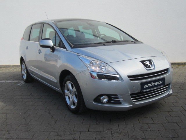 Peugeot 5008 Premium 1.6 155 THP KLIMA / PANORAMA / PDC - foto 1