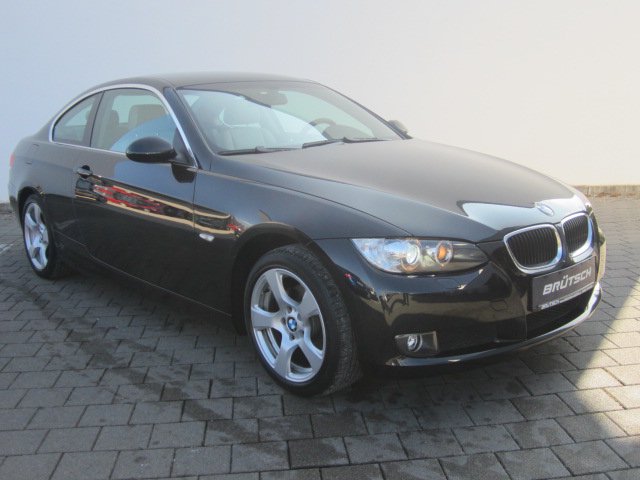 BMW 320i Coupe KLIMA / LEDER / XENON - foto 1