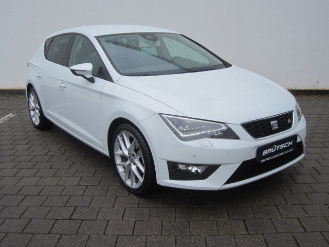 Seat Leon FR 2.0 TDI ALCANTARA / NAVI / LED - bilder 1