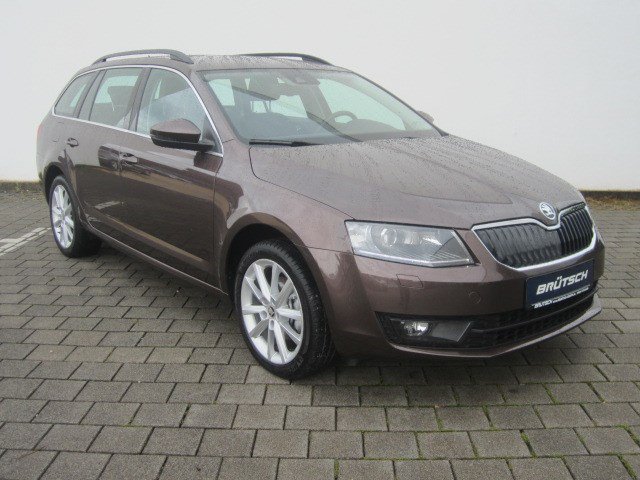 Skoda Octavia Combi 2.0 TDI Elegance COLUMBUS / XENON - bilder 1