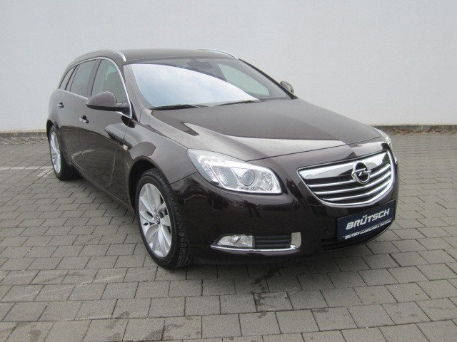 Opel Insignia 1.6 T Sports Tourer Innovation NAVI / XENON - foto 1