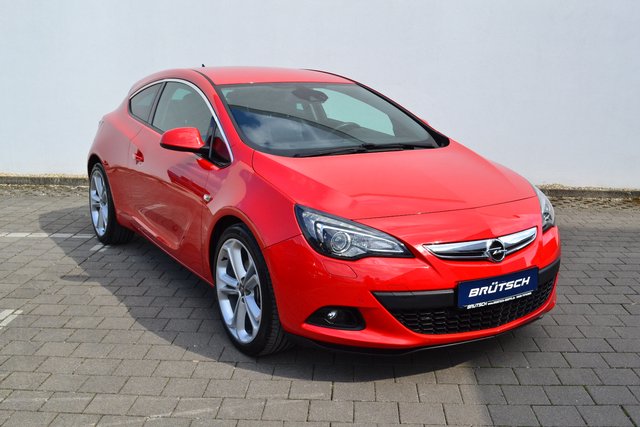 Opel Astra GTC Innovation 1.6 T XENON / NAVI - foto 1