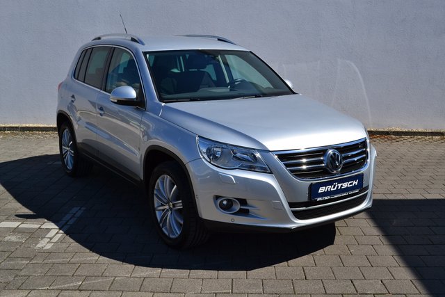 Volkswagen Tiguan 2.0 TDI Team 4Motion AUTOMATIK / AHK - bilder 1