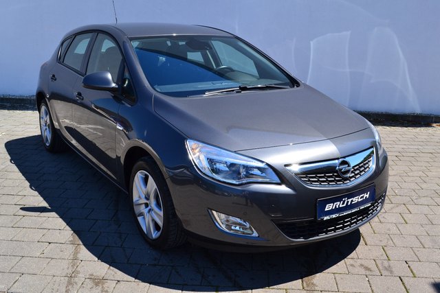 Opel Astra J 1.4 Turbo Edition KLIMA / PDC - bilder 1