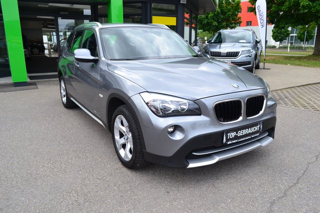 BMW X1 xDrive 20d X-Line / AHK / PDC - foto 1