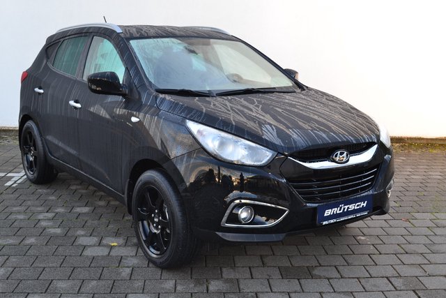 Hyundai ix35 Style 2.0 CRDi 4WD / LEDER / AHK - bilder 1