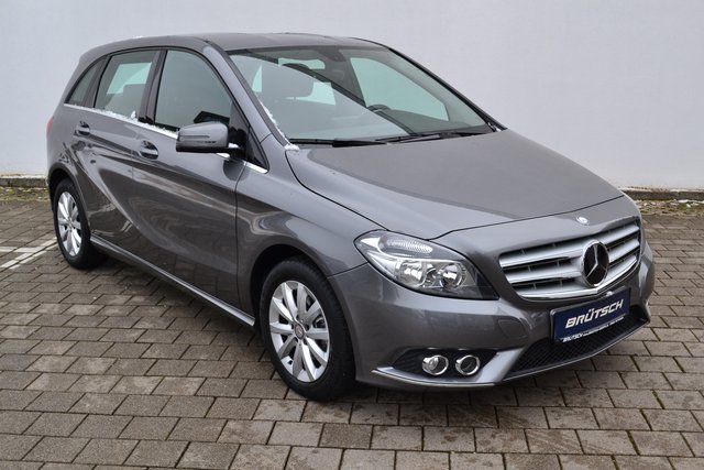 Mercedes-Benz B 180 AUTOMATIK / NAVI / SITZHEIZUNG - foto 1
