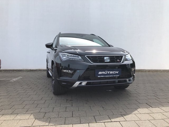 Seat Ateca FR 2.0 TDI DSG 4Drive 19Zoll / AHK / DCC / NaviPlus / Panorama - foto 1