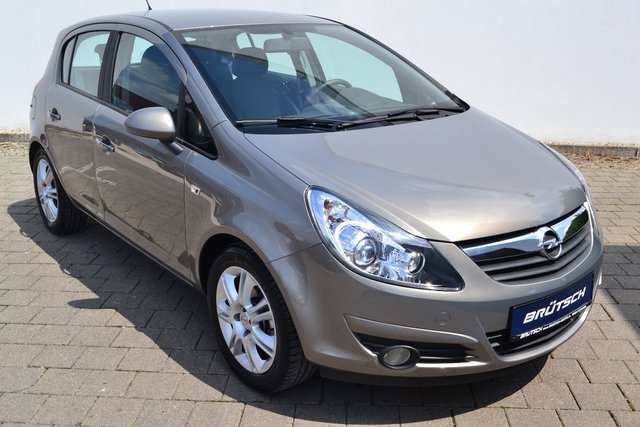 Opel Corsa D 1.4 Innovation KLIMA / ALU / TEMPOMAT - bilder 1