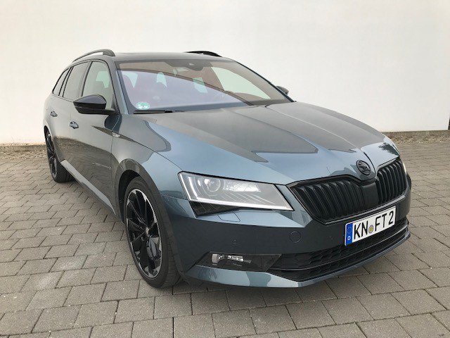 Skoda Superb 2.0 TSI Combi Sportline 4x4 / PANORAMA / STANDHEIZUNG - foto 1