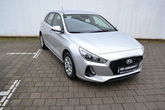 Hyundai i30 Select 1.4 KLIMA / PDC / TEMPOMAT - bilder 1