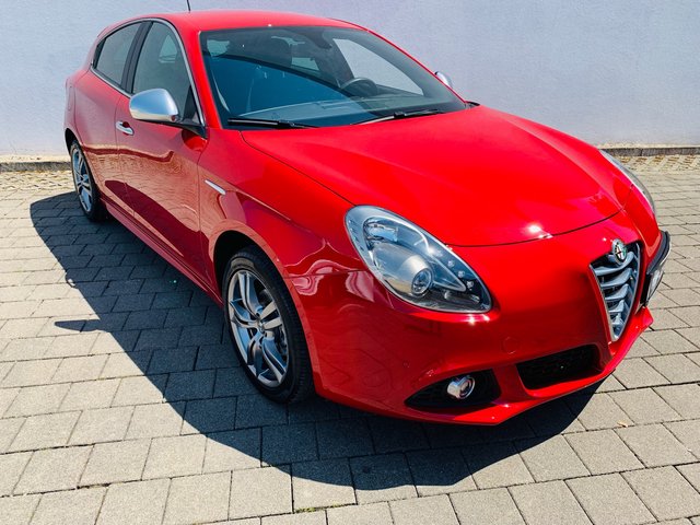 Foto №1 Alfa Romeo Giulietta Gebrauchtwagen Kaufen bei Autohaus Brütsch GmbH