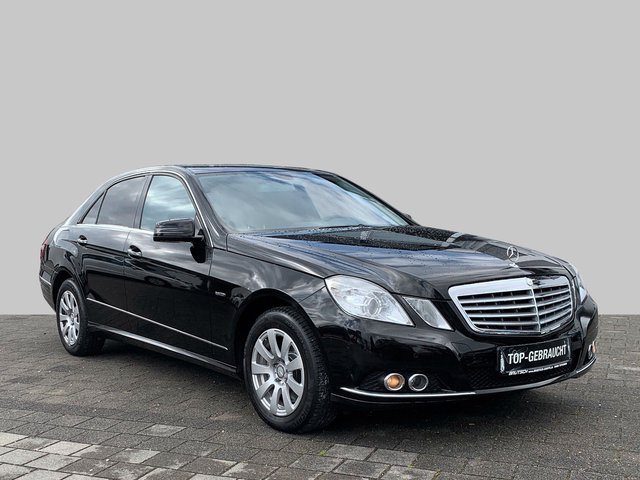 Mercedes-Benz E 250 CGI BlueEfficiency KLIMA / LEDER / NAVI / PDC - foto 1