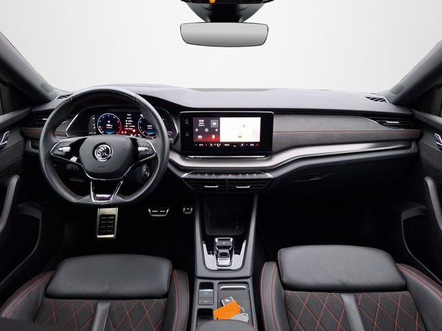 Skoda Octavia Combi RS Plus 2.0 TSI DSG / PANORAMA / AHK / MATRIX / HEAD-UP - bilder 9