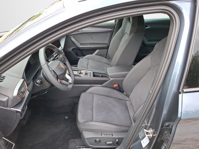 CUPRA Leon VZ 2.0 TSI 4Drive DSG / ACC / AHK/ MATRIX / NAVI - foto 8