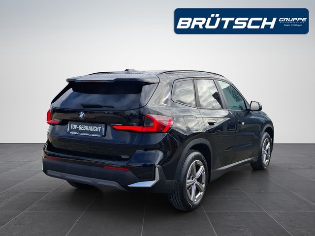 BMW X1 23 i xDrive Mild-Hybrid AUTOMATIK / AHK / NAVI / LED / SITZHEIZUNG - foto 3