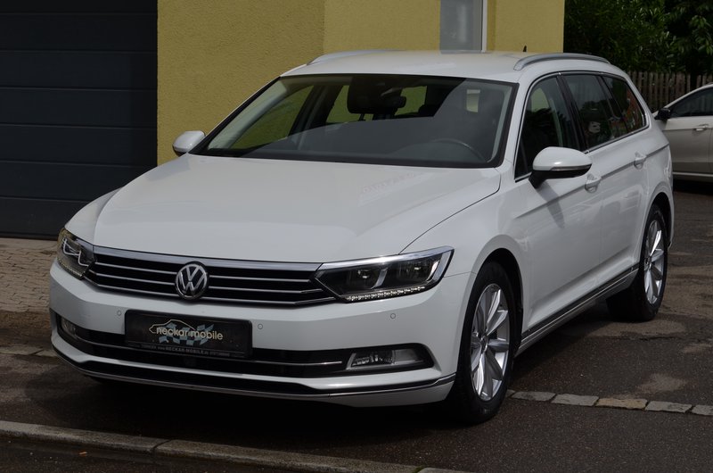 Volkswagen Passat 1.5TSI DSG Highline AHK KAM ACC Navi LED