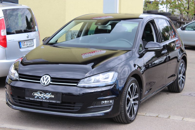 Volkswagen Golf VII gebraucht kaufen in Tübingen Preis 12990 eur - Int.Nr.:  819 VERKAUFT