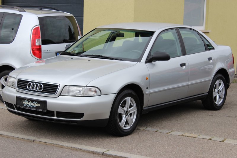 Audi A4 1.8 Automatik Scheckheftgepflegt