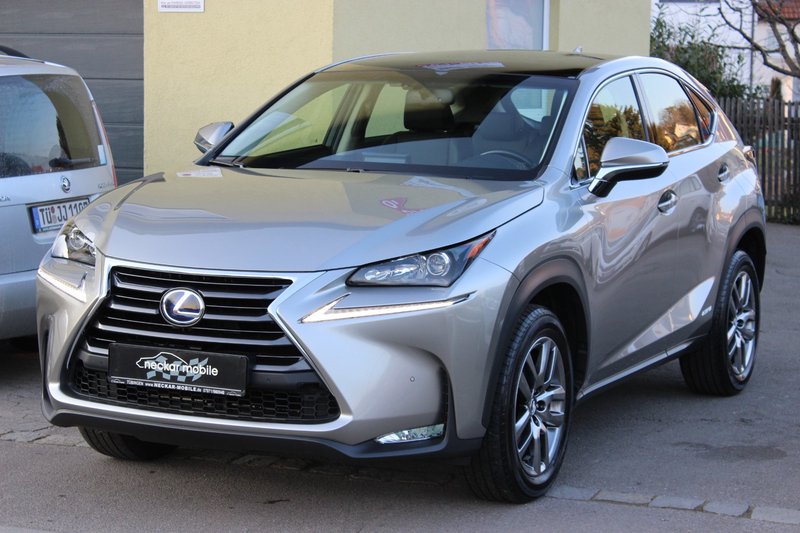 Lexus NX 300h E-Four Kamera Ahk Pano Leder Shz
