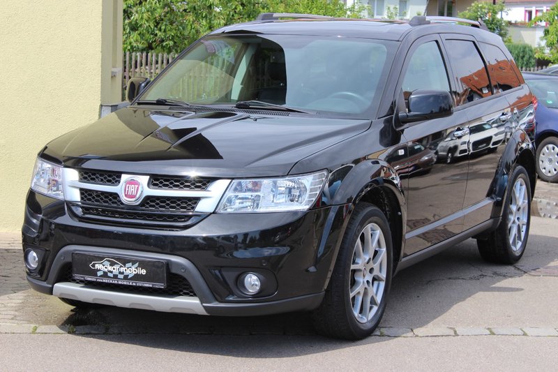Fiat Freemont 2.0 CRD 4WD Aut Leder Navi 7-Sitz SHZ