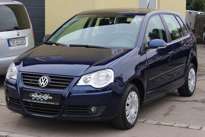 Volkswagen Polo 1.6 Automatik Navi Sitzheiz PDC Scheckheft