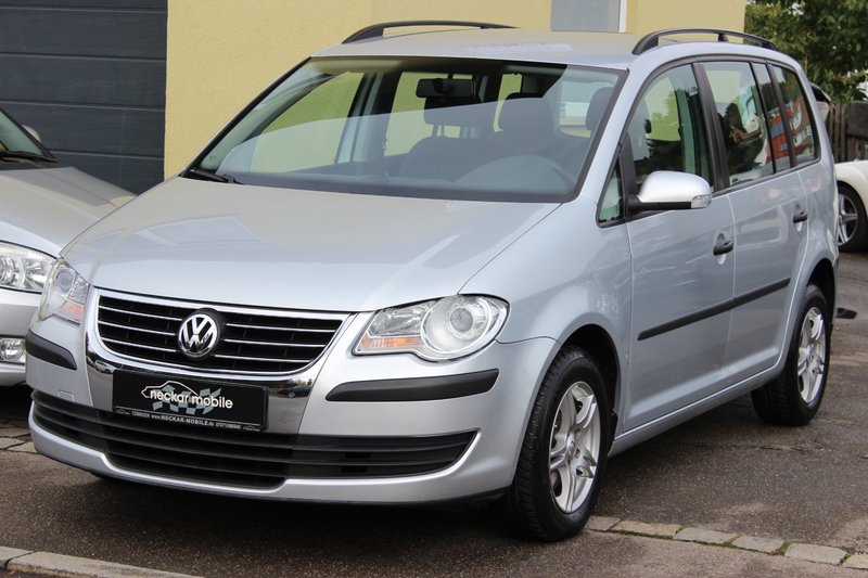 Volkswagen Touran 1.6 Klima AHK 1Hand