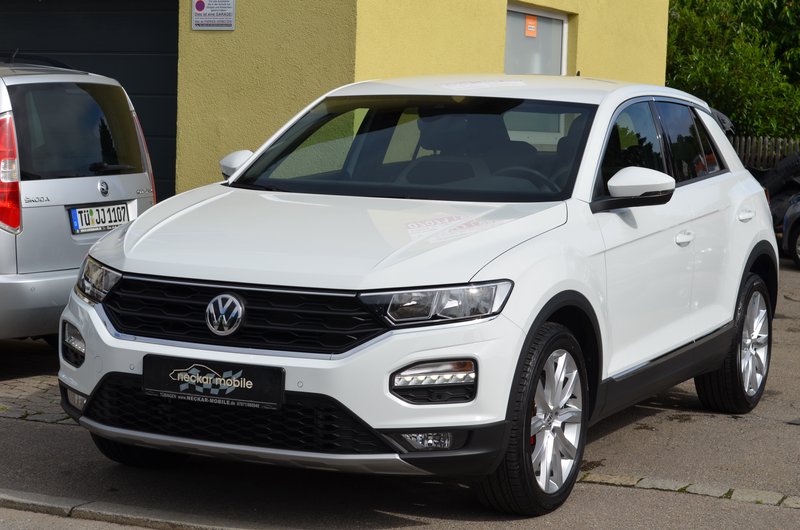 Volkswagen T-Roc 1,5TSI DSG Sport Navi ACC Spur Kam