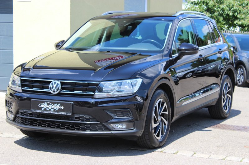 Volkswagen Tiguan 2.0 TDI Join NAVI / PANORAMA / Camera Standheizung