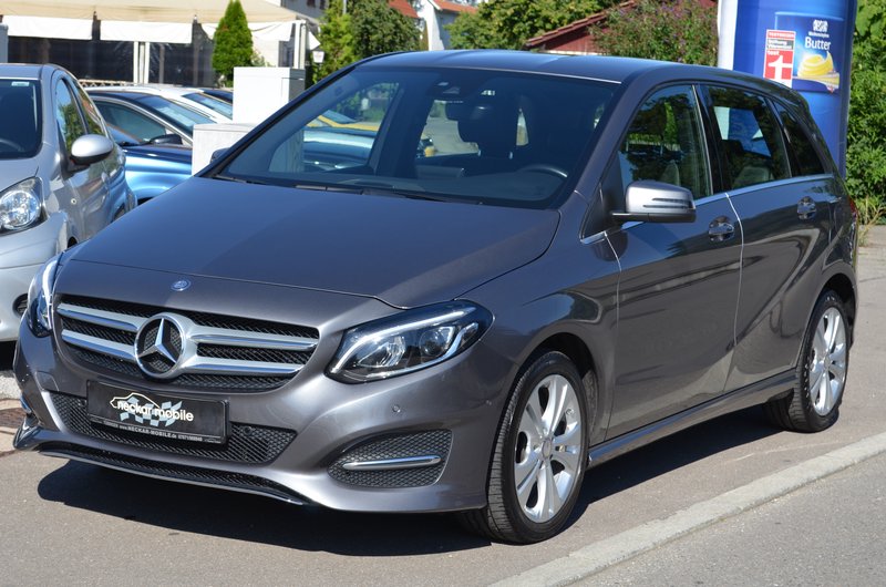 Mercedes-Benz B 200d Urban Automatik Navi LED Sitzheiz PDC