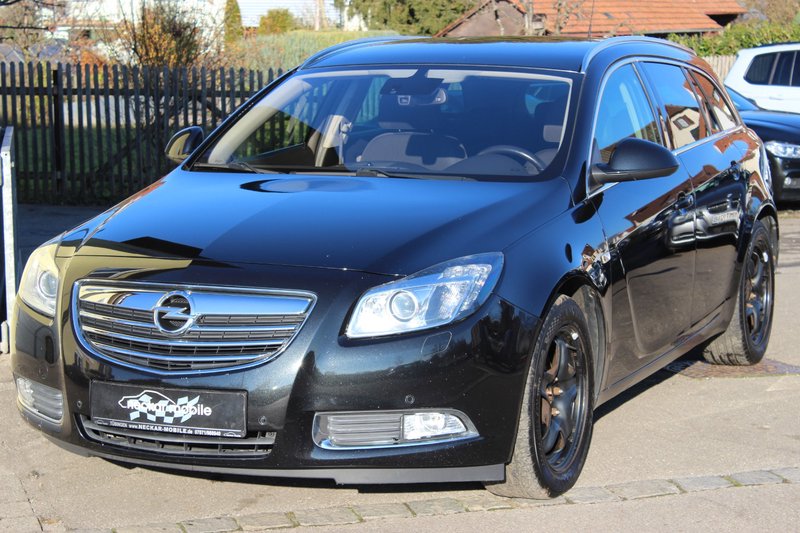 Opel Insignia A SportsTourer 2.0 CDTI Navi SHZ PDC