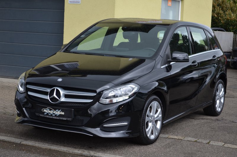 Mercedes-Benz B180 Urban Navi Sitzheizung PDC