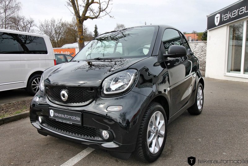 Smart ForTwo fortwo coupe used buy in Nürtingen Price 10990 eur - Int.Nr.:  861 SOLD