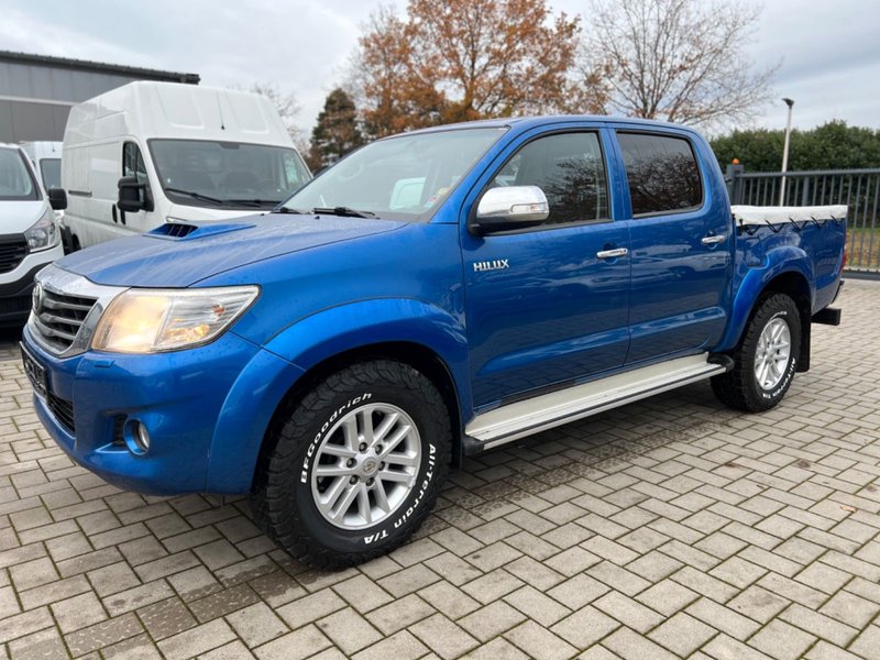 Toyota Hilux DOUBLE CAB 3.0 D-4D 4X4/Navi/Automatik