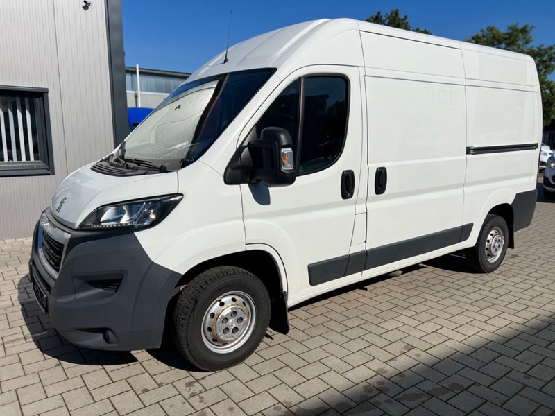 Peugeot Boxer Kasten 335 L2H2/Standheizung/Tempomat/PDC