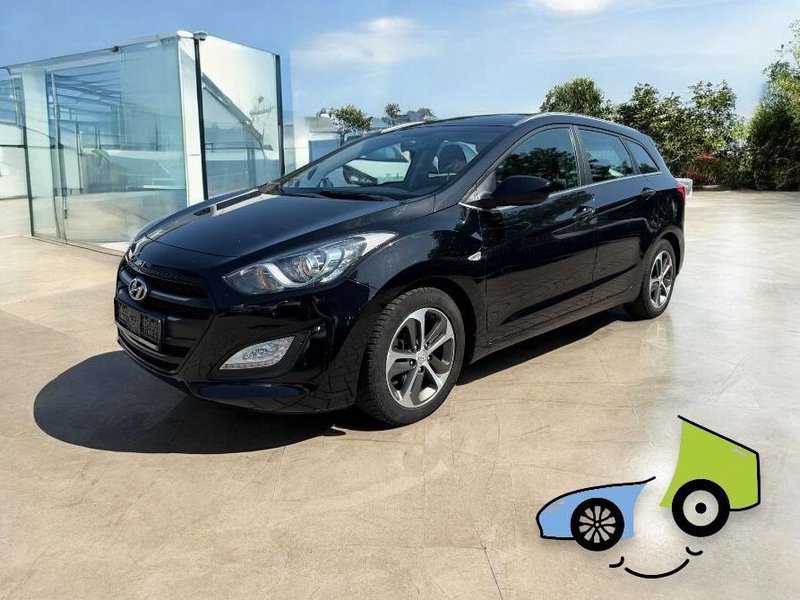 Hyundai i30 cw YES!/Tempomat/PDC