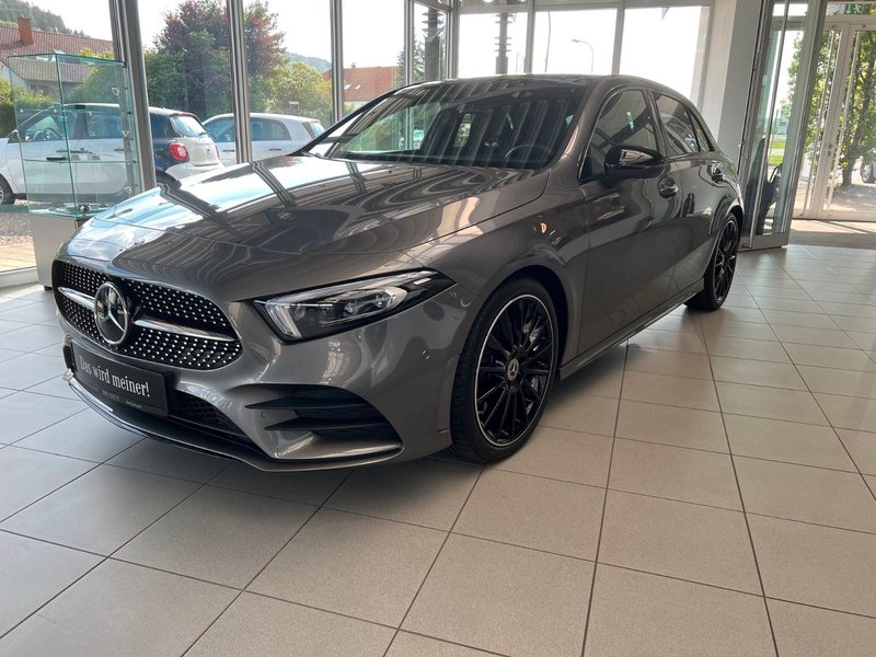 Mercedes-Benz A 250 4M AMG-Line, Pano,Distronic,360°-Kamera