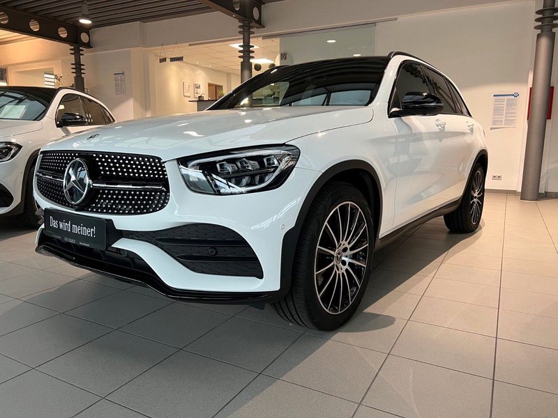 Mercedes-Benz GLC 200 4M,AMG-Line,Pano,AHK,360°,EASY-PACK