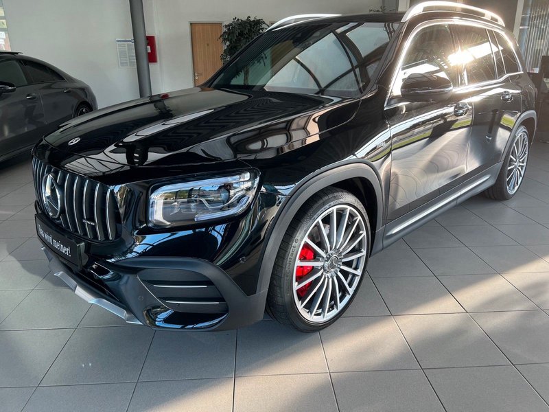 Mercedes-Benz GLB 35 AMG 4Matic, AHK,Pano,21",360°, EASY-Pack