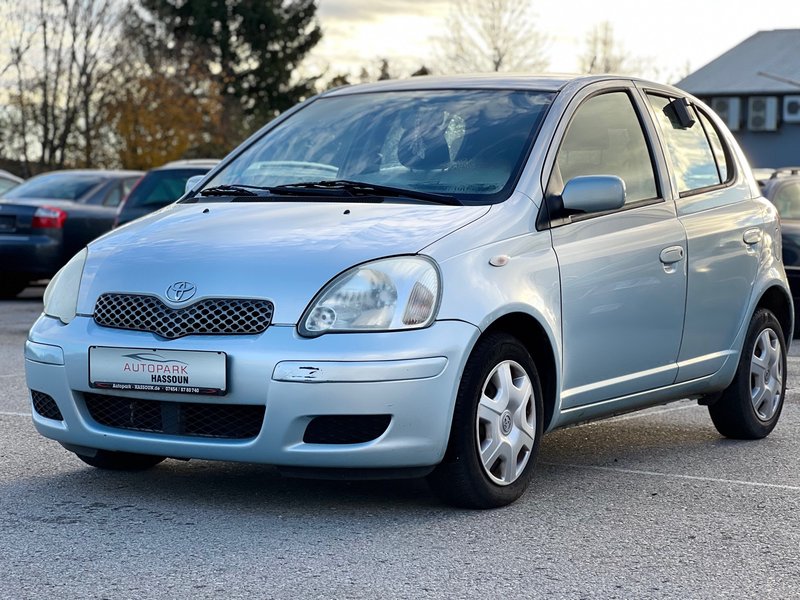 Toyota Yaris 1.3 Sol gebraucht kaufen in Sulz am Neckar - Int.Nr.: 3852  VERKAUFT