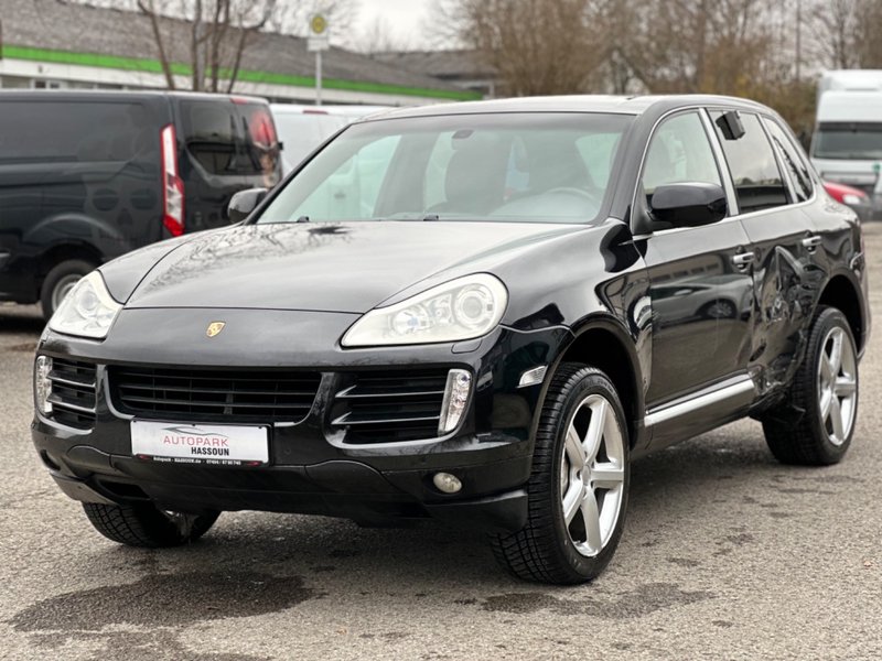 Porsche Cayenne S TÜV 01/27 Bi-Xenon AHK Navi Klimaaut Seitenschaden
