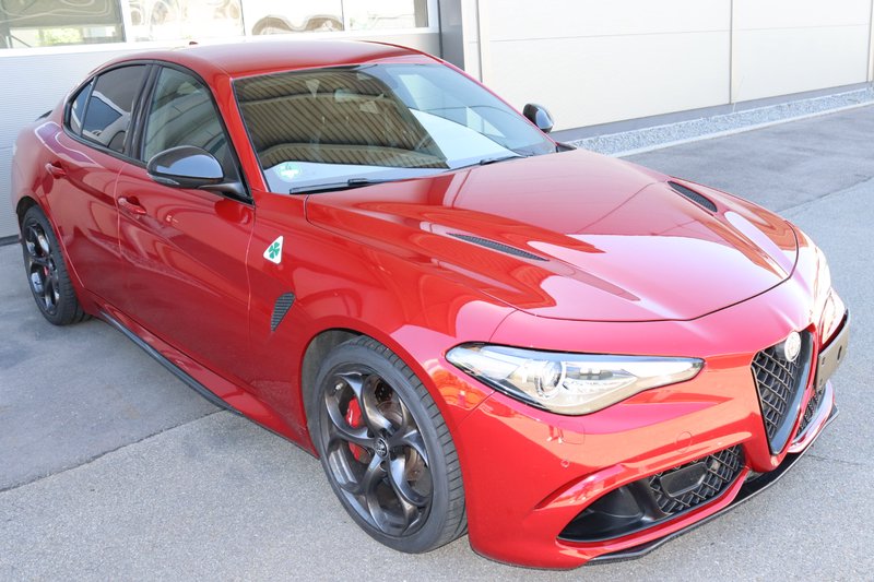 Alfa Romeo Giulia Quadrifoglio  510PS CARBON 1HAND