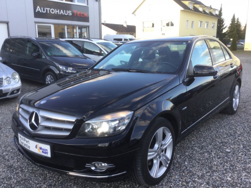 Mercedes-Benz C 250 CGI BlueEfficiensy Special Edition Neu TÜV Klimautom G.Navi SHZ PDC BI-XENON