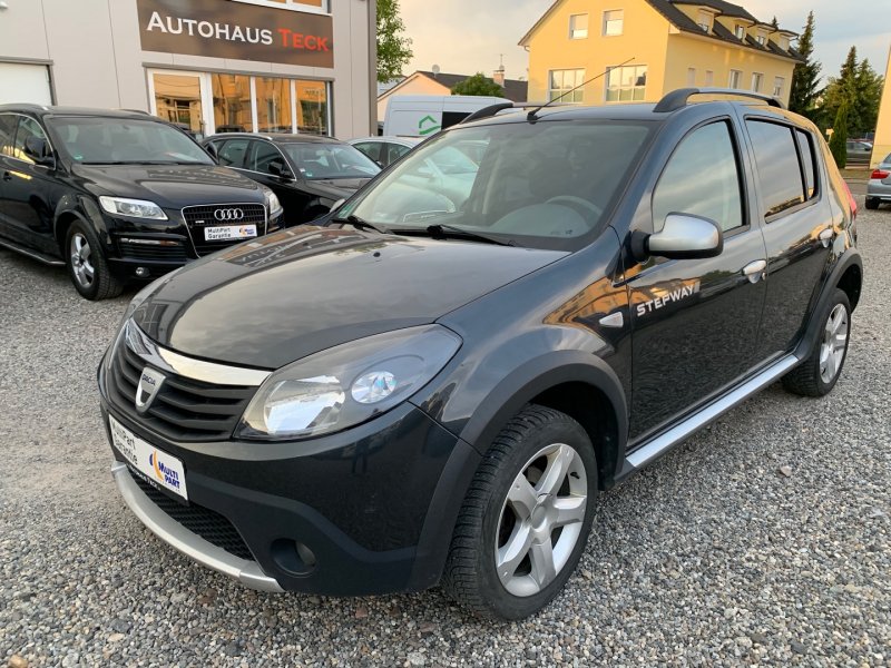 Dacia Sandero Stepway NEU TÜV KLIMAANLAGE 80 TKM 8xALURÄDER