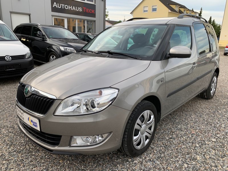 Skoda Roomster 1.2 TSI DSG Ambition PLUS EDITION Erst 26 TKM 1.HAND KLIMAAUTOMAT SHZ PDC