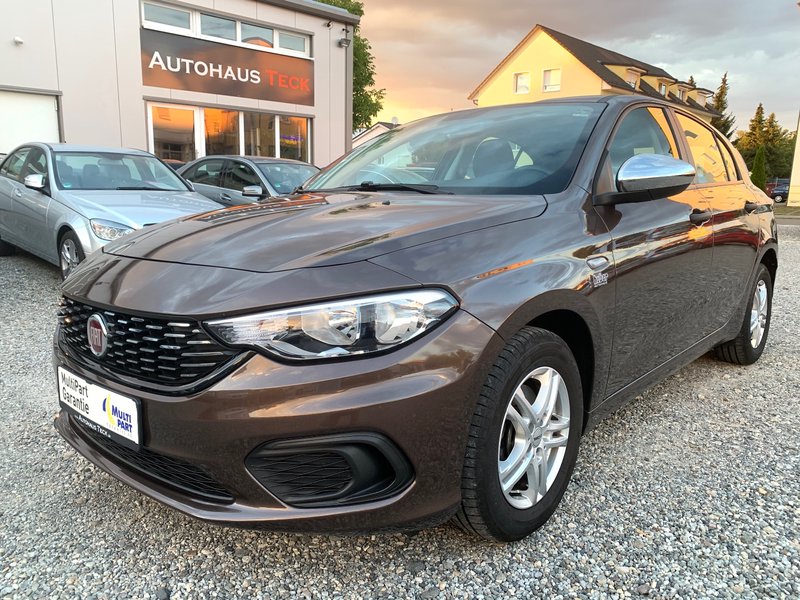 Fiat Tipo 1.4 i.e. Eleganza 1.Hand 26TKM KLIMA 6-Gang Getribe