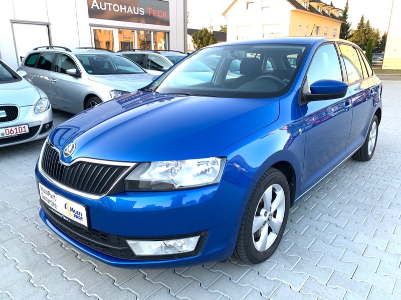 Skoda Rapid Spaceback Ambition 1.Hand 79 TKM KLIMAAUTOM SHZ PDC