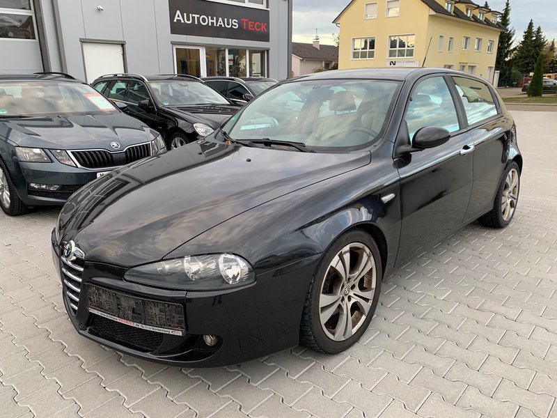 Alfa Romeo Alfa 147 1.9 JTD Impression TURBOLADER DEFEKT LEDER+SHZ 4/5TÜRE