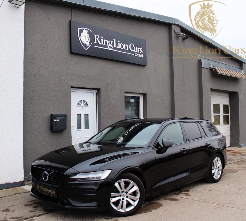 Volvo V60 Kombi R Design +MEMORY+KAMERA+HARMANKAR+1.HAND